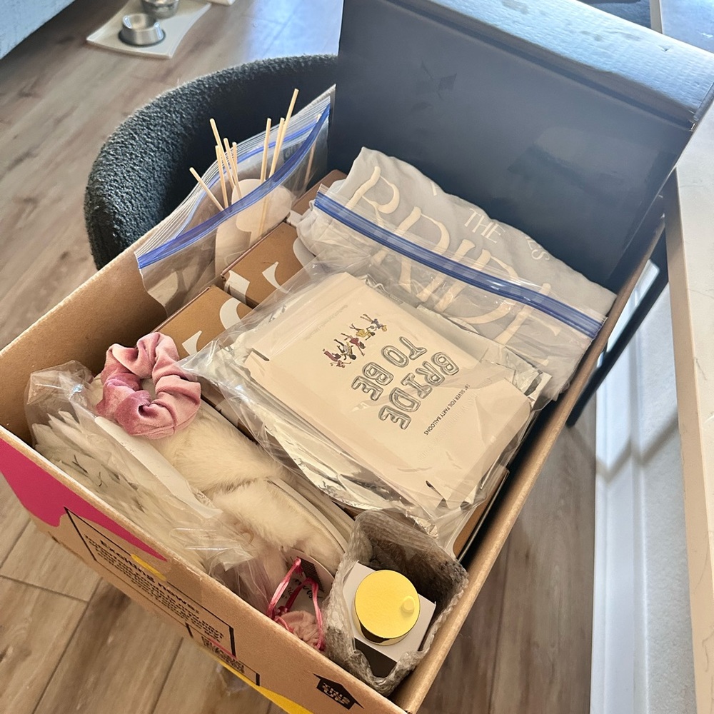 Miss to Mrs Bride + Groom Boxes